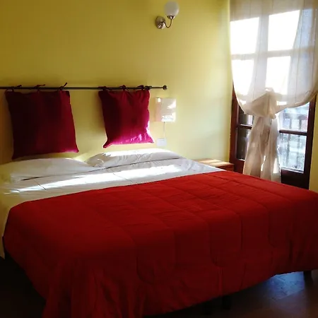 Della Luna Hotel Turín