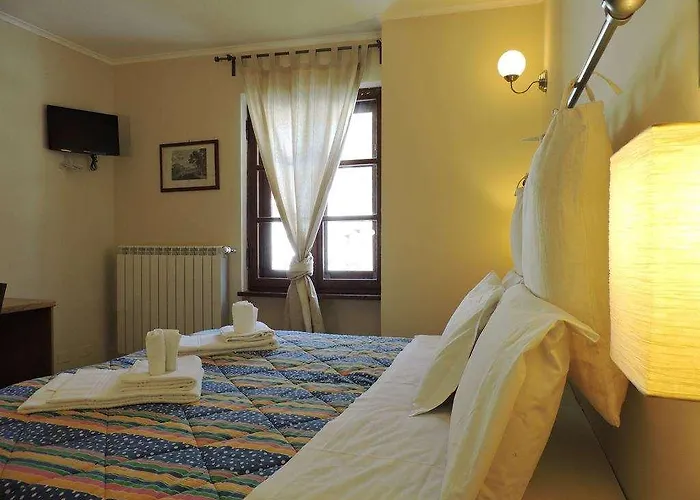Della Luna Hotel Turín