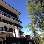 Della Luna ホテル 2*