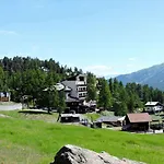 Della Luna 2*